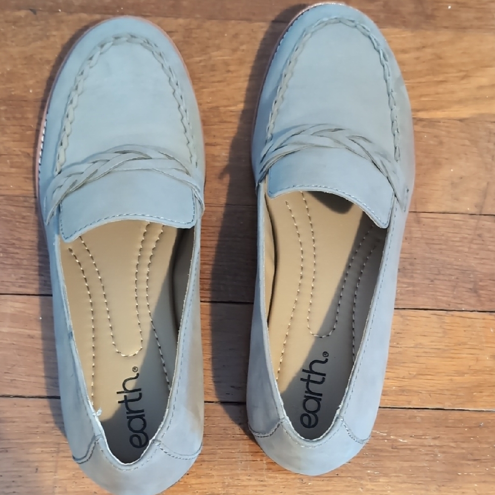 Earth Women's Blue Loafers